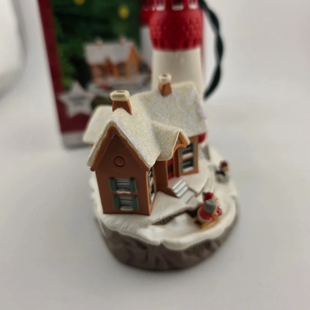 Hallmark Keepsake Lighthouse Greetings 2000 Magic Light Ornament‎ Tested